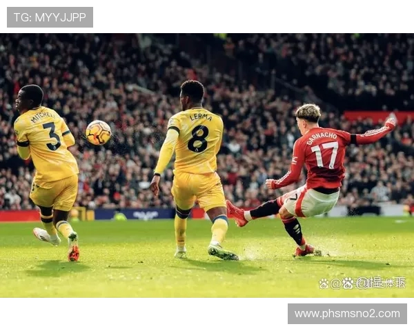 熟悉的曼联回来了？开场13分钟就多打一人，仍在主场爆冷输球